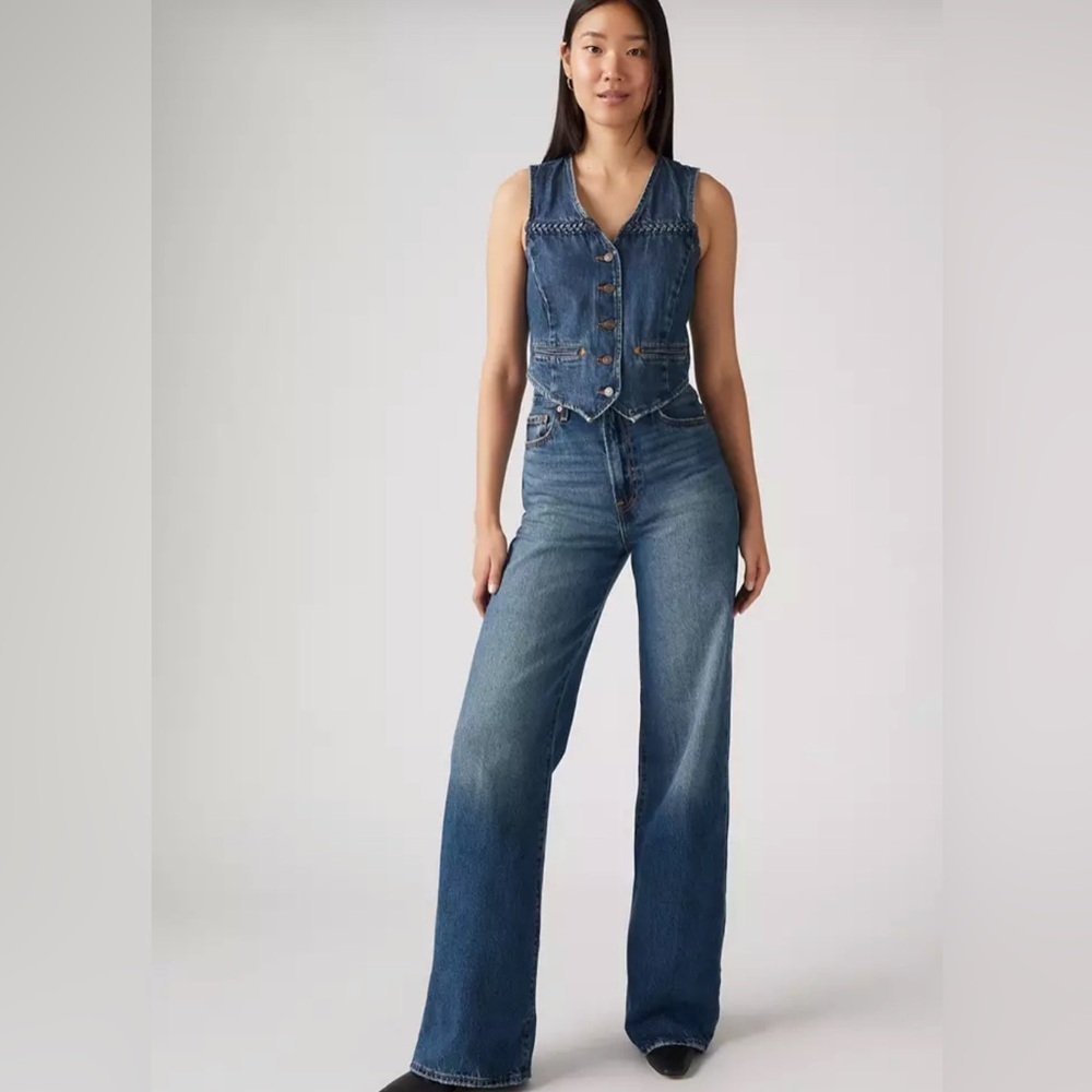 Levi,S Women's Blue Denim Jeans - Picture 2 of 12